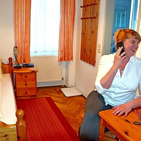 Resi Inn