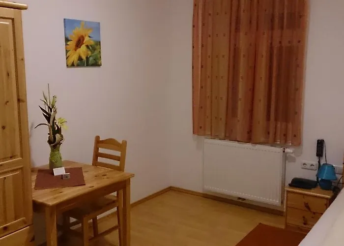 Zum Goldenen Pflug 3* Amstetten