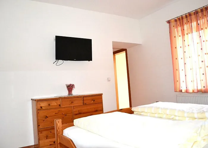 Zum Goldenen Pflug Zajazd Amstetten